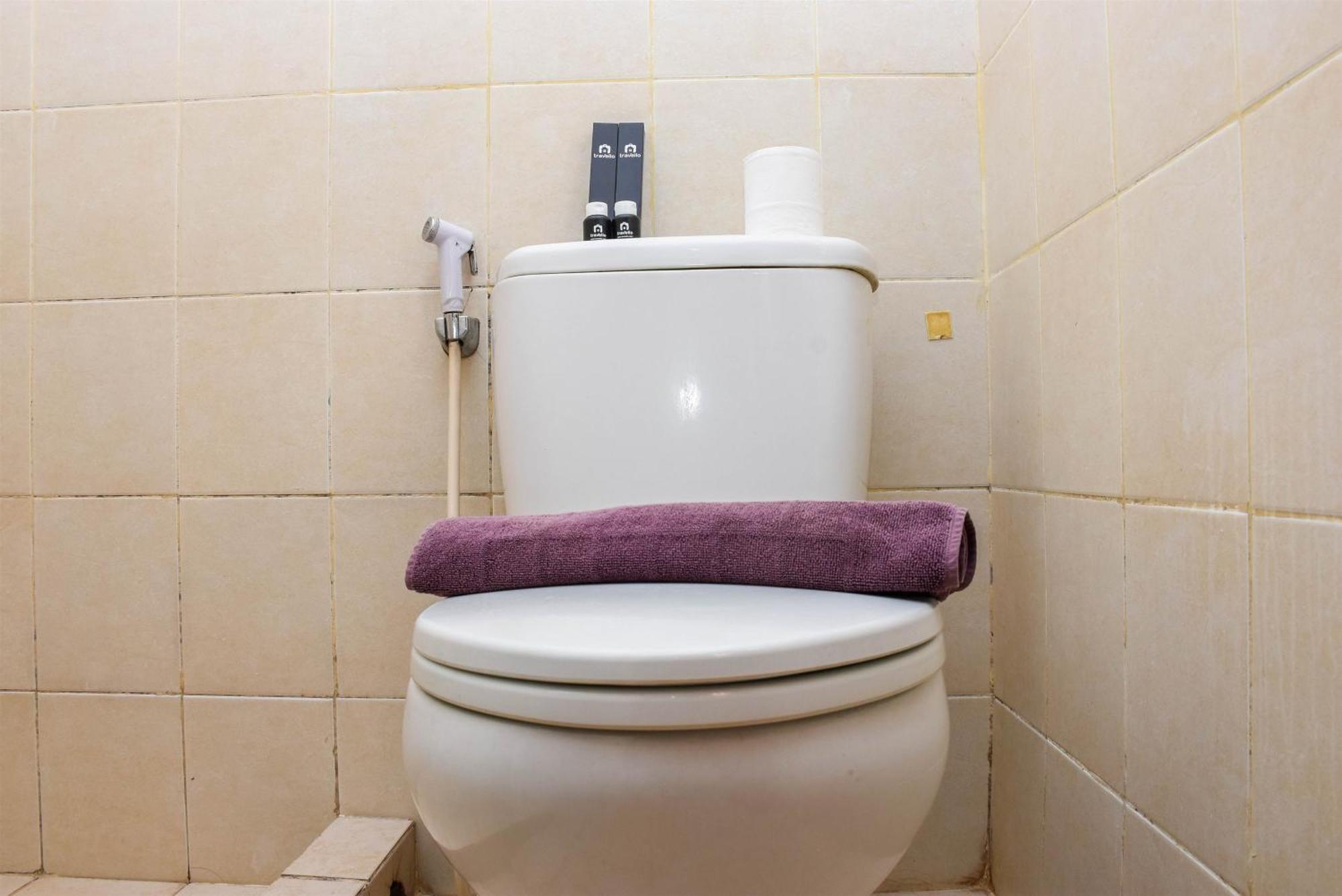 Apartemen And Homey 1br At Maple Park Sunter By Travelio